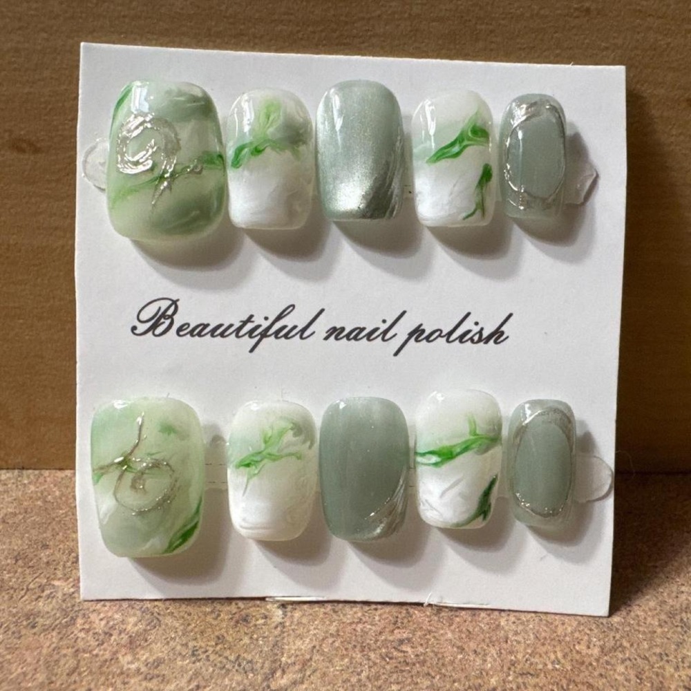 Sage Green Marble Press On Nails Silver Chrome‎ Swirl Cat Eye False Nails Set
